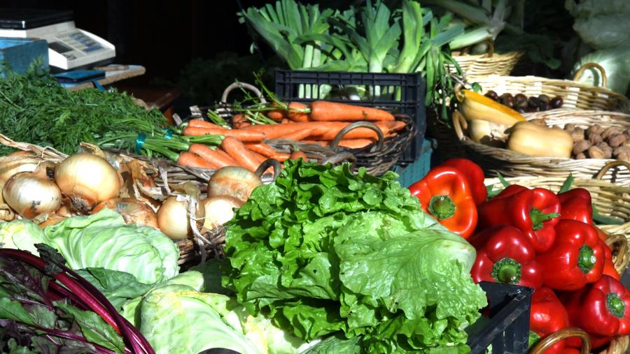 Esta dieta fundaméntase no consumo de alimentos frescos e de proximidade. FOTO: Santi Alvite