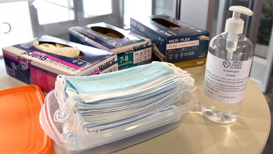 O Programa de Voluntariado fronte á COVID-19 naceu para favorecer a maior e continuada sensibilización da comunidade universitaria. FOTO: Santi Alvite O Programa de Voluntariado fronte á COVID-19 naceu para favorecer a maior e continuada sensibilización da comunidade universitaria. FOTO: Santi Alvite