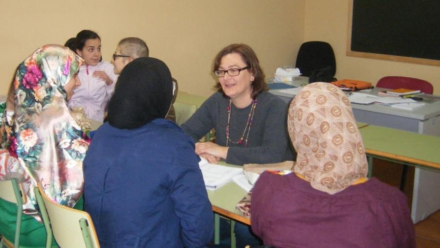 O Proxecto PEINAS, cunha traxectoria de once edicións, consolida a metodoloxía da aprendizaxe-servizo no marco da materia Pedagoxía Intercultural. Imaxe de arquivo O Proxecto PEINAS, cunha traxectoria de once edicións, consolida a metodoloxía da aprendizaxe-servizo no marco da materia Pedagoxía Intercultural. Imaxe de arquivo