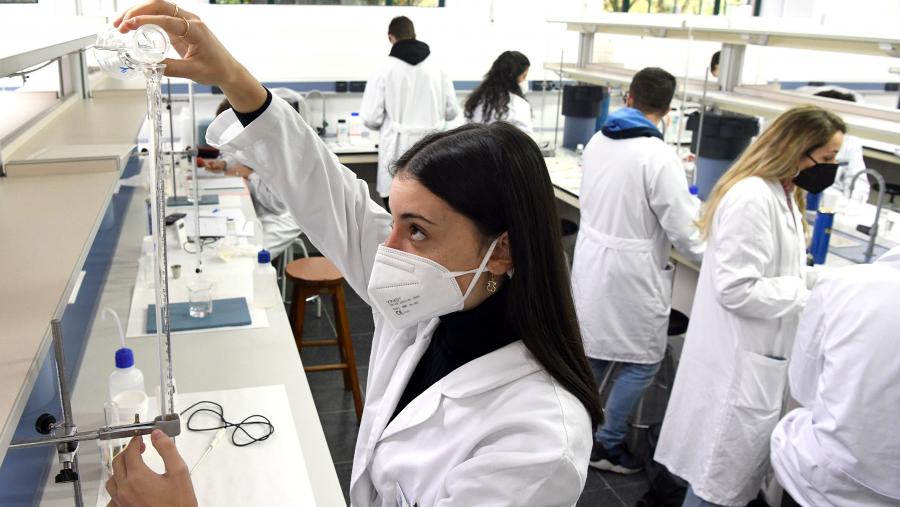 Segundo sinala o propio ránking, a súa clasificación baséase en datos obxectivos obtidos de fontes abertas, concretamente de Web of Science e InCites. FOTO: Santi Alvite