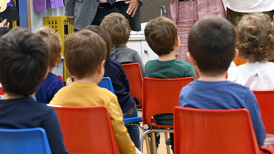 O libro afonda en por que a infancia segue a reproducir roles sexistas. FOTO: Santi Alvite O libro afonda en por que a infancia segue a reproducir roles sexistas. FOTO: Santi Alvite