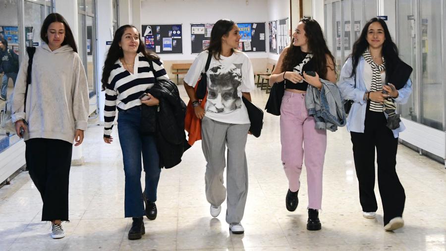 Os comicios desenvolveranse o vindeiro 14 de decembro. FOTO: Santi Alvite