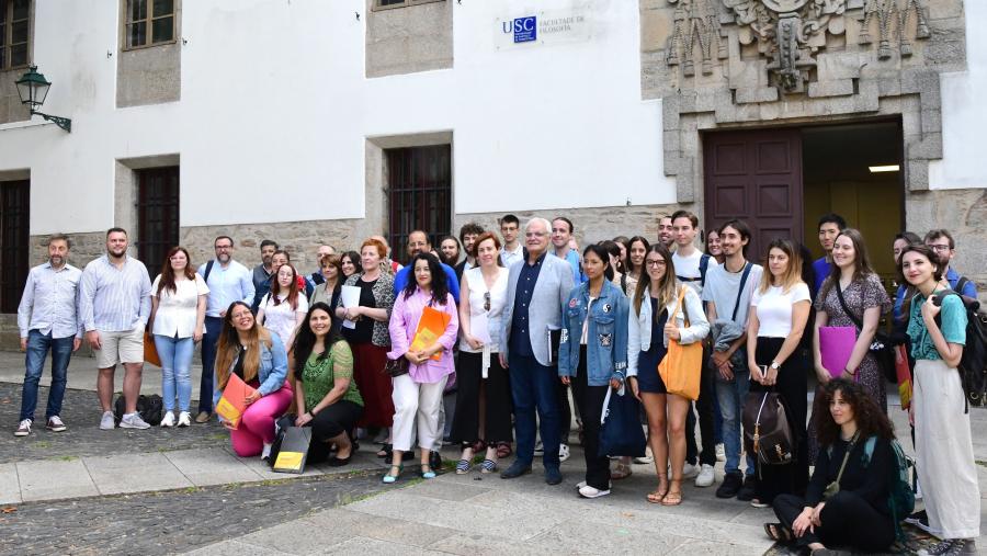 Foto de familia con todos os participantes. FOTO: Santi Alvite Foto de familia con todos os participantes. FOTO: Santi Alvite