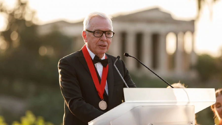 David Chipperfield recibiu este ano o Premio Pritzker de Arquitectura en Atenas. FOTO: Nikolas Kominis David Chipperfield recibiu este ano o Premio Pritzker de Arquitectura en Atenas. FOTO: Nikolas Kominis