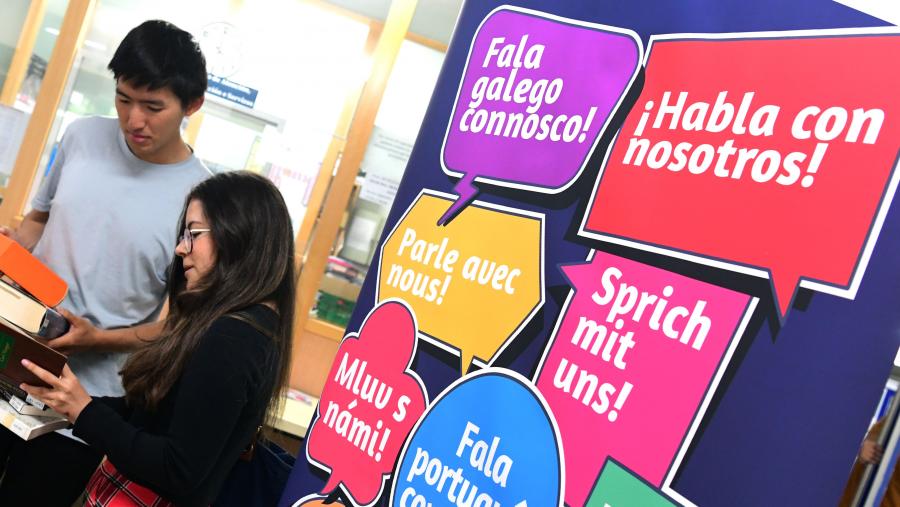 Impartiranse cursos de alemán, catalán, checo, francés, inglés, italiano e portugués nos Campus de Santiago e cursos de alemán, francés e inglés no Campus de Lugo. FOTO: Santi Alvite