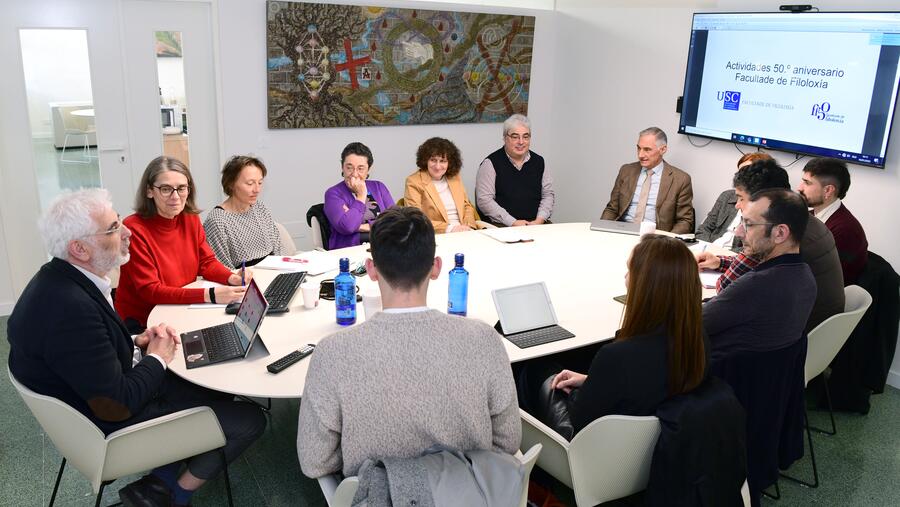 A xuntanza do consello consultivo desenvolveuse na Facultade. Foto: Santi Alvite