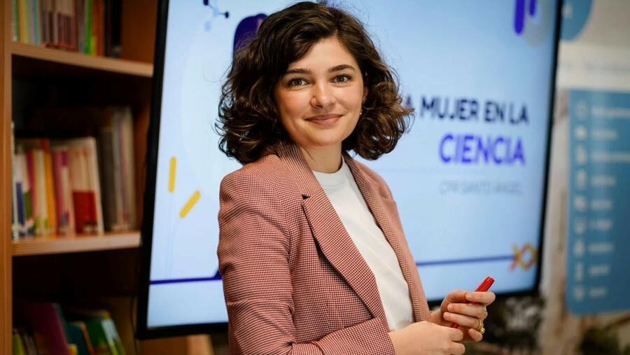 María López de la Calle works closely with the Secretary of State for Agriculture and Food as Technical Advisor to her Cabinet María López de la Calle works closely with the Secretary of State for Agriculture and Food as Technical Advisor to her Cabinet