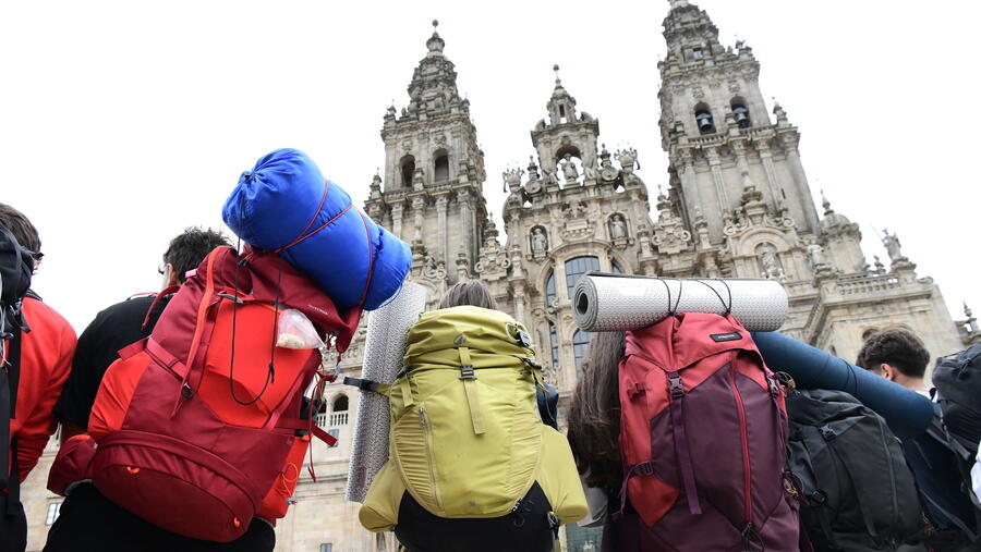 A maioría dos estudos sobre a peregrinación que se publicaron nos últimos anos dedícanse á análise do fenómeno da peregrinación en termos de movemento. FOTO: Santi Alvite