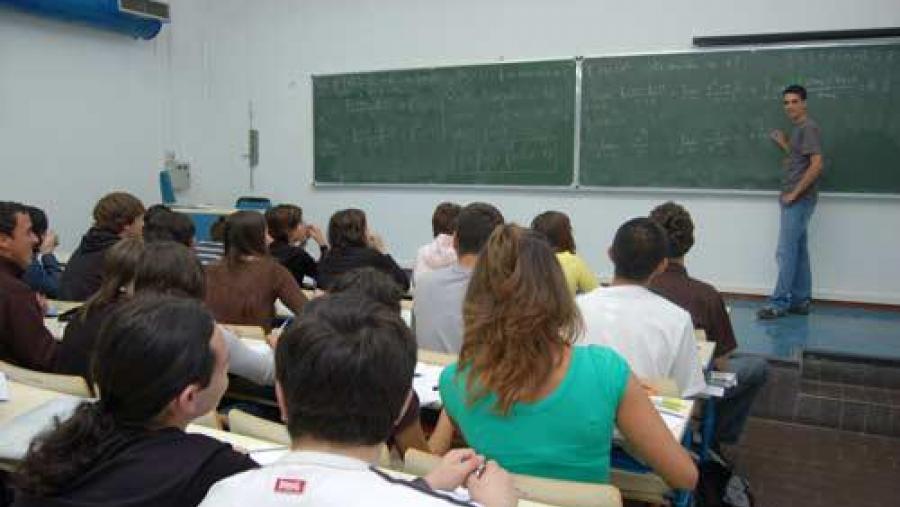Estudantes matriculados por vez primeira na USC cursan dende o pasado luns materias de nivelación