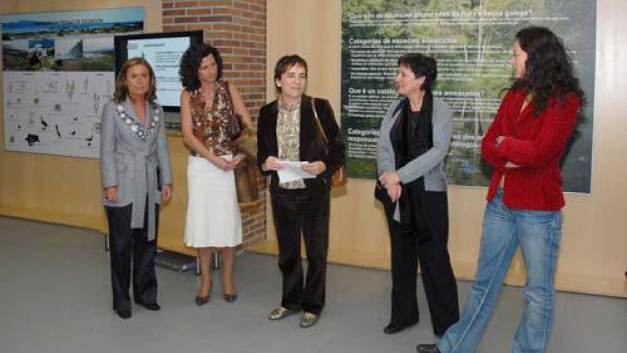 De esquerda a dereita, María Isabel Fraga, Ánxela Bugallo, Mª José Alonso, Elvira Cienfuegos e Xulia Guntín