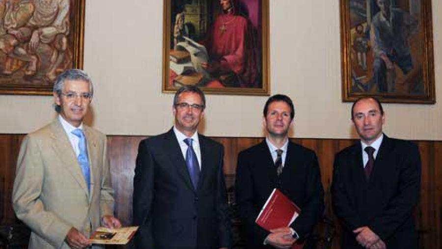 De esquerda a dereita, Juan de la Salle Barreiro, Agustín Merino, Javier Brage e Juan Monterroso