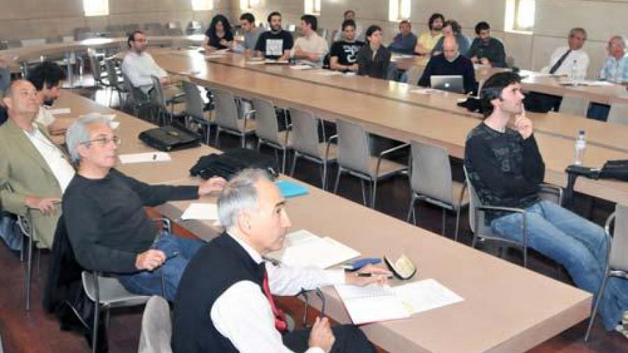 Ao encontro asistiron destacadas figuras da espintrónica en España Ao encontro asistiron destacadas figuras da espintrónica en España