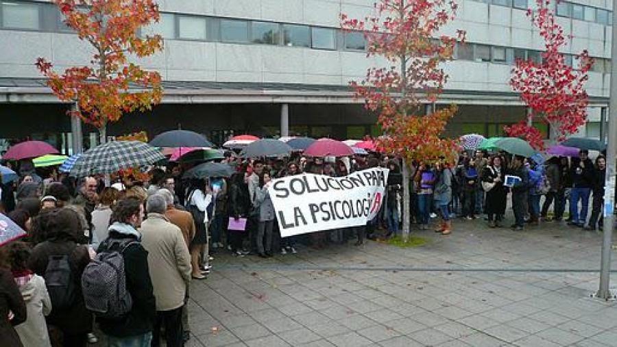 En Santiago a mobilización tivo lugar diante da Facultade