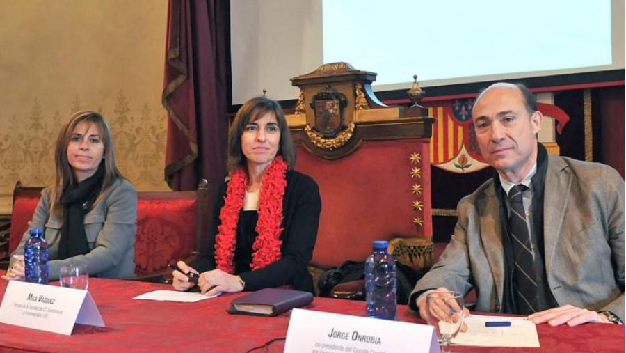 Especialistas internacionais buscan na USC respostas á crise 