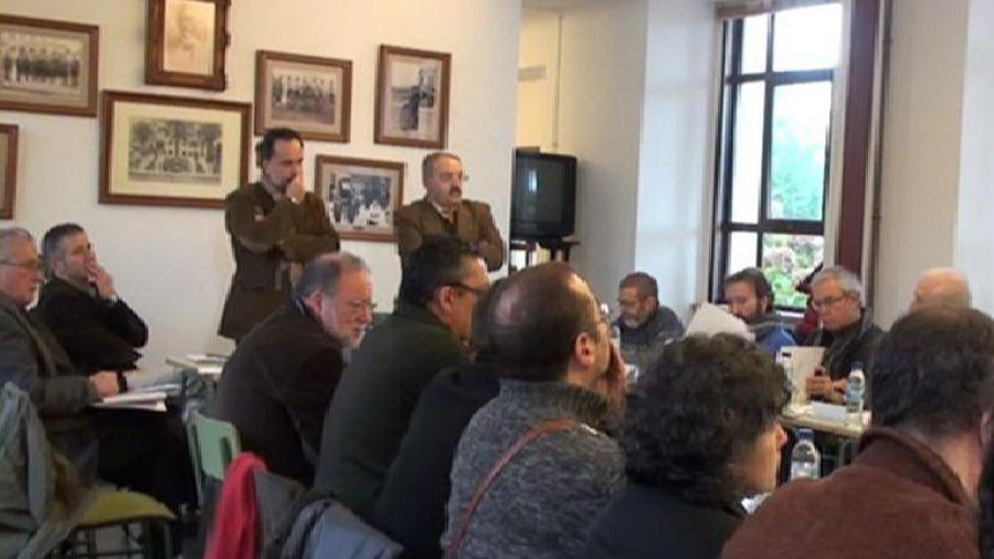 A Rede de Grupos de Investigación en Agroecoloxía e Historia reuniu en Ribadeo a especialistas de calado para falar do futuro do agro
