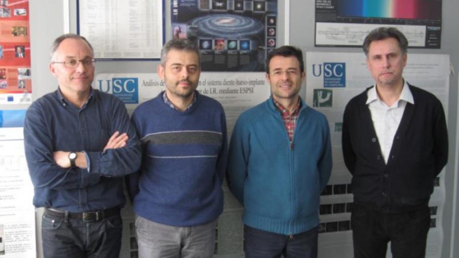 De esquerda a dereita, os investigadores Moreno, Prieto, Montero e Liñares
