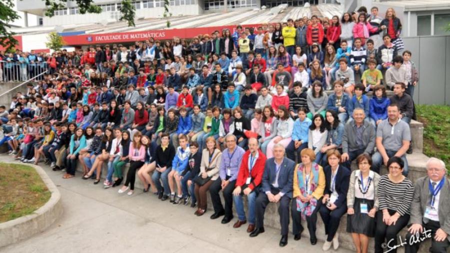 A convocatoria de ESTALMAT-Galicia 2013 bate o seu récord de aspirantes con 354 candidaturas a talentos matemáticos
