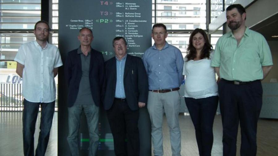 De esquerda a dereita, Samuel Seoane, Román Pérez, Antonio Mouriño, Esteban Castelao, Efigenia Arias e Miguel Maestro