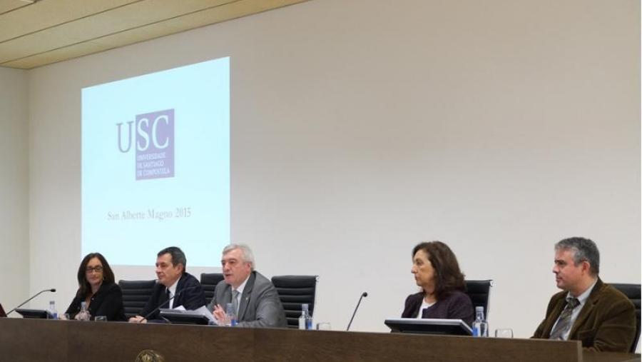 De esquerda á dereita: Victoria Otero, Antonio Segura, Juan Viaño, Pilar Bermejo e Luis Miguel Varela Cabo