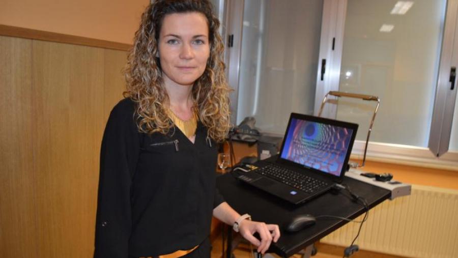 Jennifer Álvarez, na defensa da súa tese de doutoramento en Ciencias