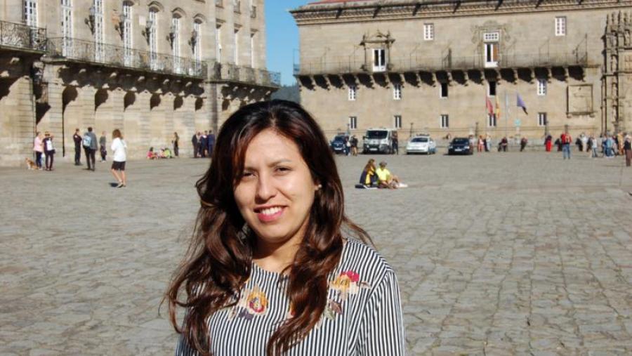 Analí Lizárraga é investigadora do grupo de Biotecnoloxía da USC