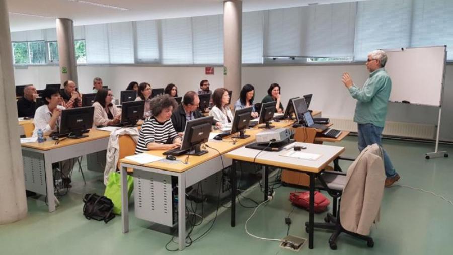 Docentes e investigadores do Campus Terra, no curso sobre manexo do software Turnitin