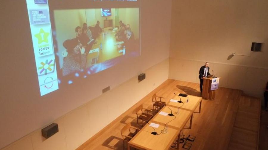 Alumnado da USC traballa na gobernanza participativa do patrimonio cultural de Compostela