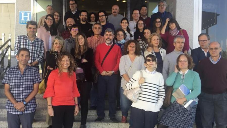 Participantes na última reunión de traballo que vén de celebrar a Rede MetalBIO no Grove