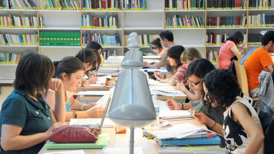 Imaxe de arquivo da Biblioteca de Bioloxía