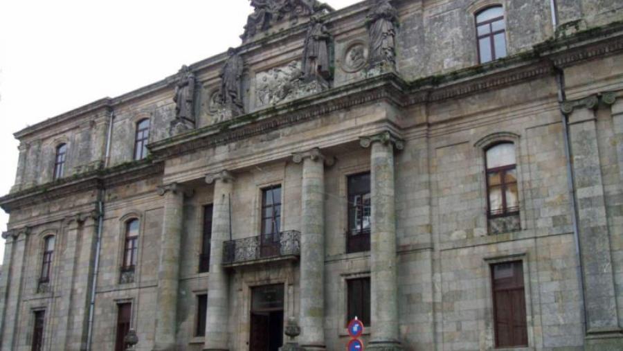 Facultade de Xeografía e Historia